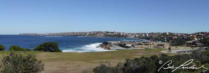 Walk_CoogeeBeachAU359