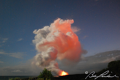 Hawaii_StaryFireworksAndPlumeGlow136